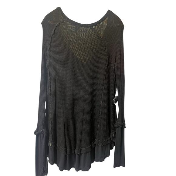 Free people oversized V-neck sweater with some whole sleeves , black size XS - Picture 2 of 5